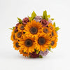 Cajas de rosas La Midi Floral Design Tournesol de BELLE FLEUR ECUADOR, con flores coloridas y diseño elegante.